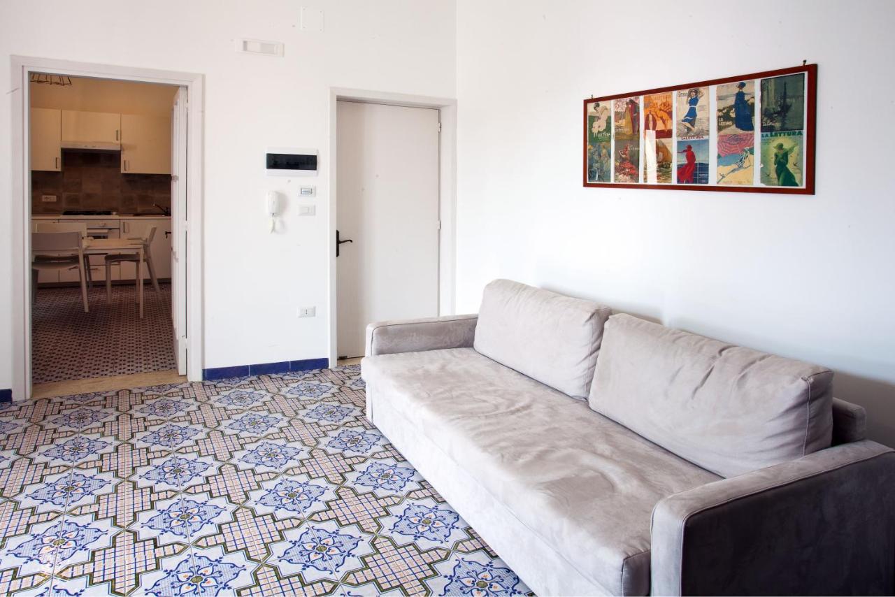 Villa Marta Taranto Luaran gambar