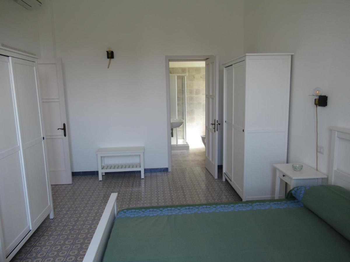 Villa Marta Taranto Luaran gambar